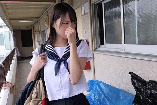 【月野江すい】ゴミ部屋異臭おやじに連れ込まれ孕ませる制服女子…抜かず連撃中出し38発の絶望監禁地獄！