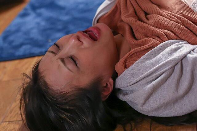 【神納花】清楚外見の濃厚セックス熟女ベスト…類稀な演技力で欲情必至の絶頂ラッシュ連発！