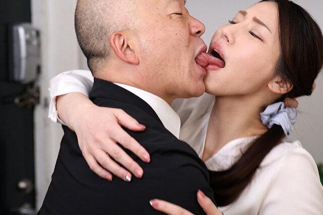 【黒木奈美】夫の上司に秘書強要された人妻…信頼失墜の名誉挽回で始まる凌辱調教絶頂ラッシュ♡