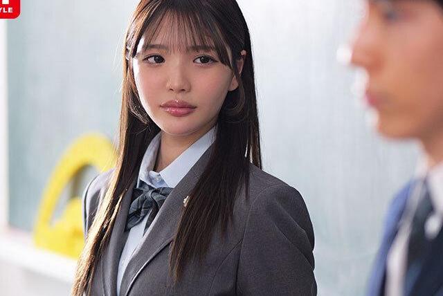 【中森心々奈】たぬき顔JKが痴漢テクにメロメロ…満員電車で好奇心勝り彼氏横で大胆アクメ堕ち！